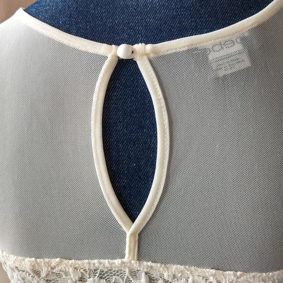 Bebe bodysuit - Picture 10 of 11